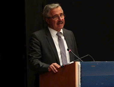 Γ. Μανιάτης: «Να κάνουμε την ενότητα και την αξιοπιστία πρωταγωνιστικές αξίες της Κεντροαριστεράς»